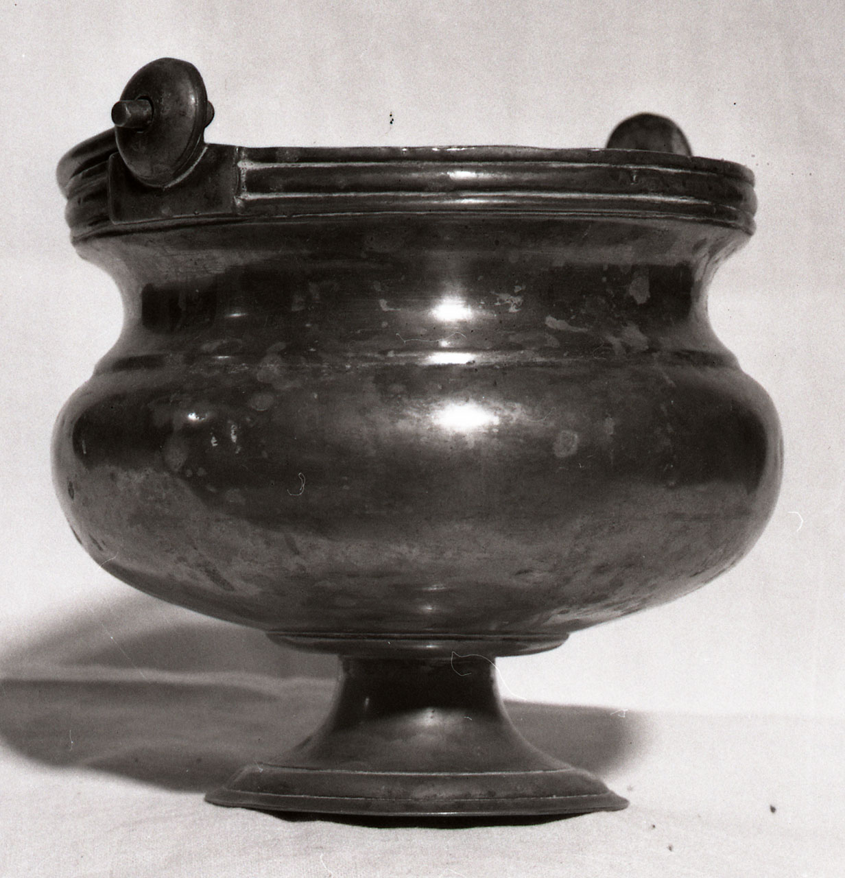 secchiello per l'acqua benedetta - bottega toscana (sec. XVIII)