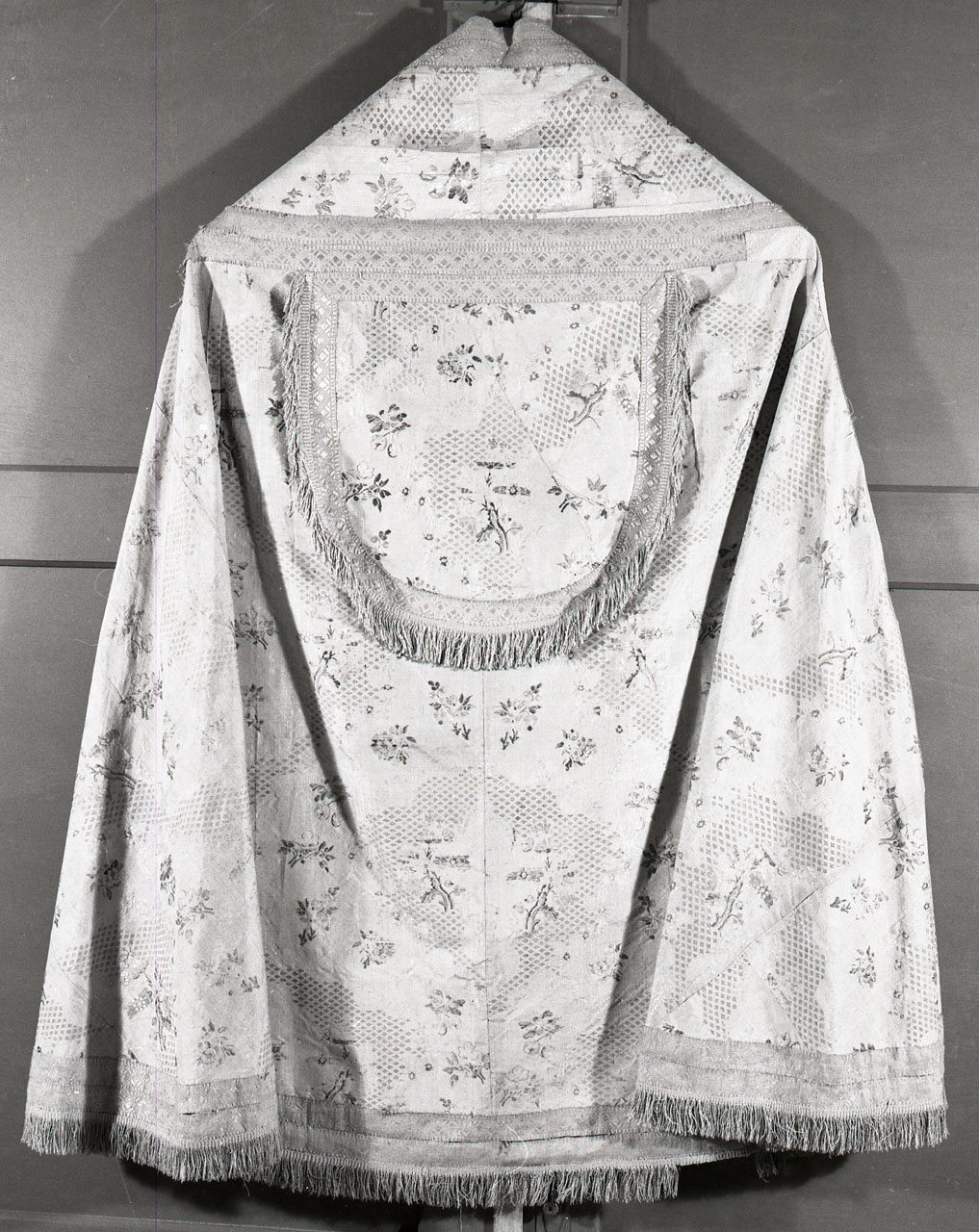 paramento liturgico - manifattura toscana (metà sec. XVIII)