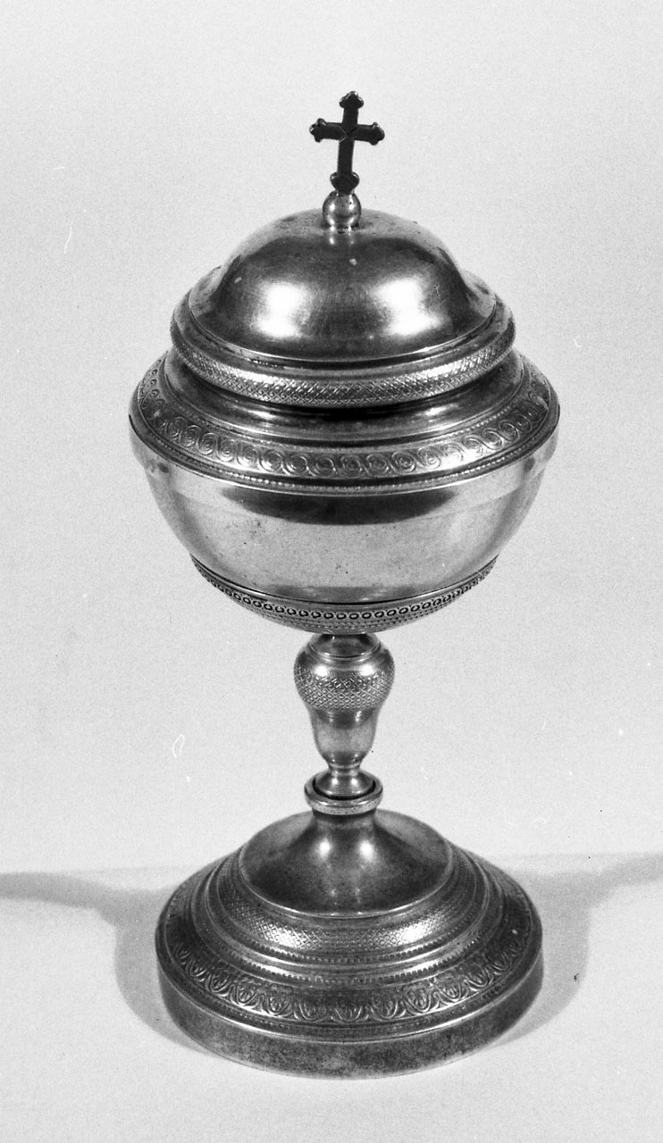 pisside, opera isolata - bottega italiana (secc. XIX/ XX)