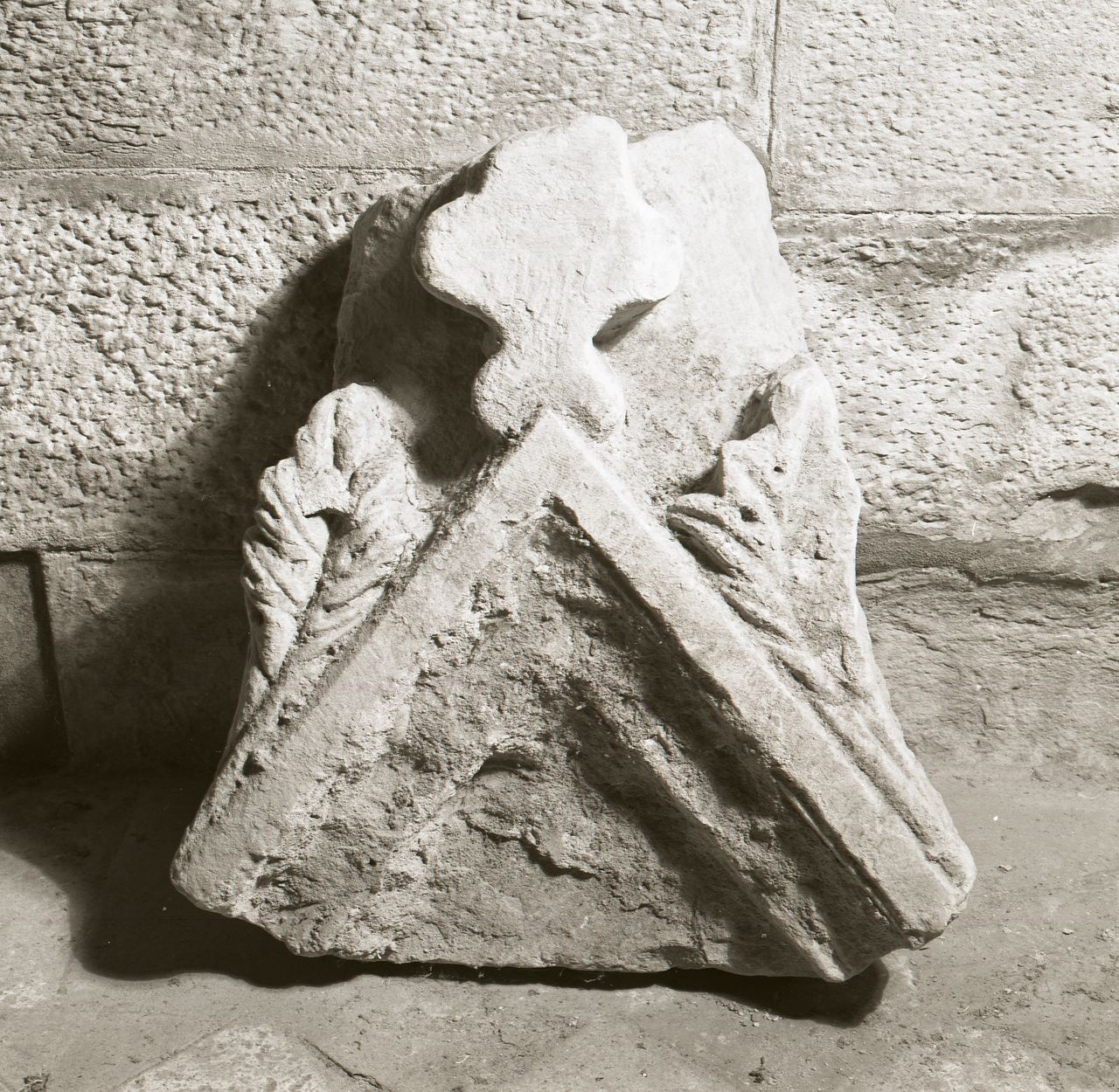 decorazione plastica - bottega toscana (sec. XIV)