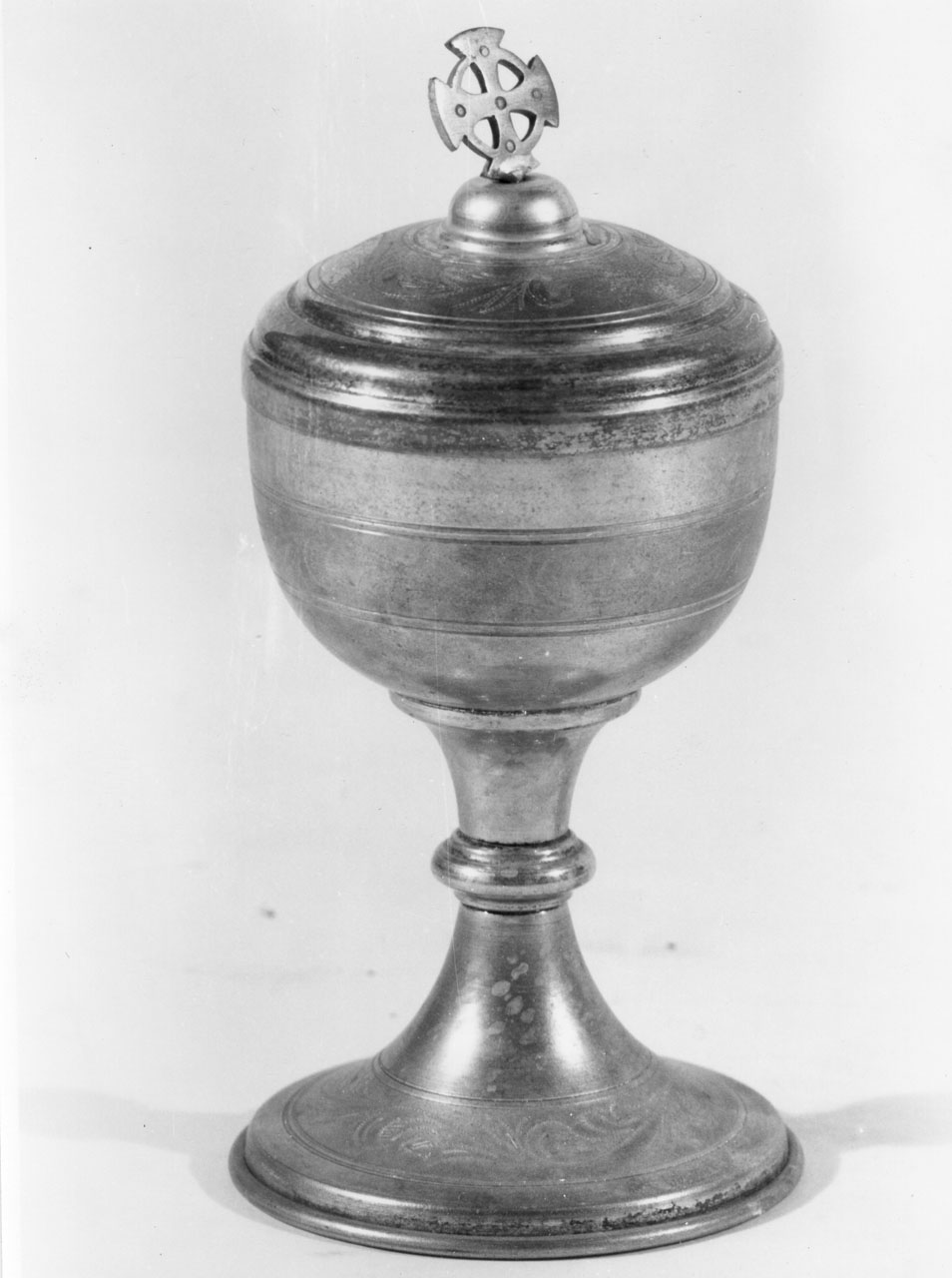 pisside - bottega toscana (fine/inizio secc. XIX/ XX)