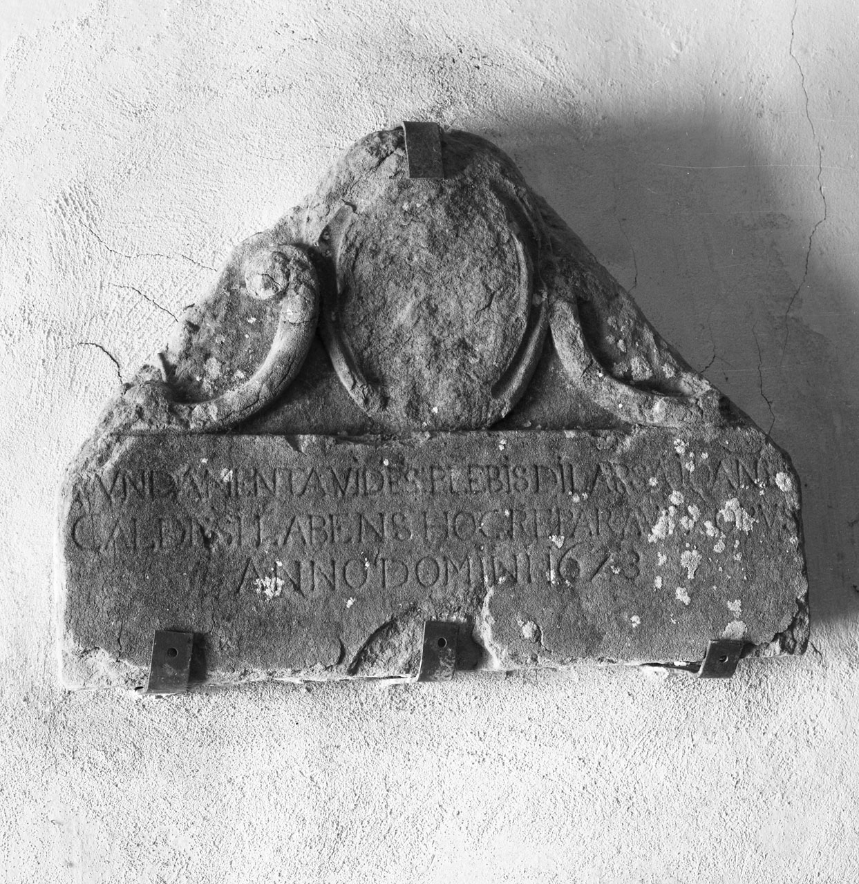 lapide documentaria - bottega toscana (sec. XVII)