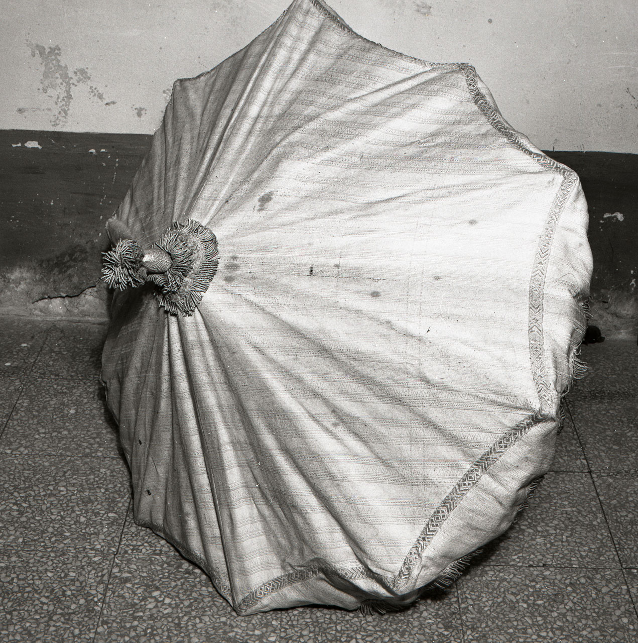 ombrellino processionale - bottega toscana (fine sec. XIX)