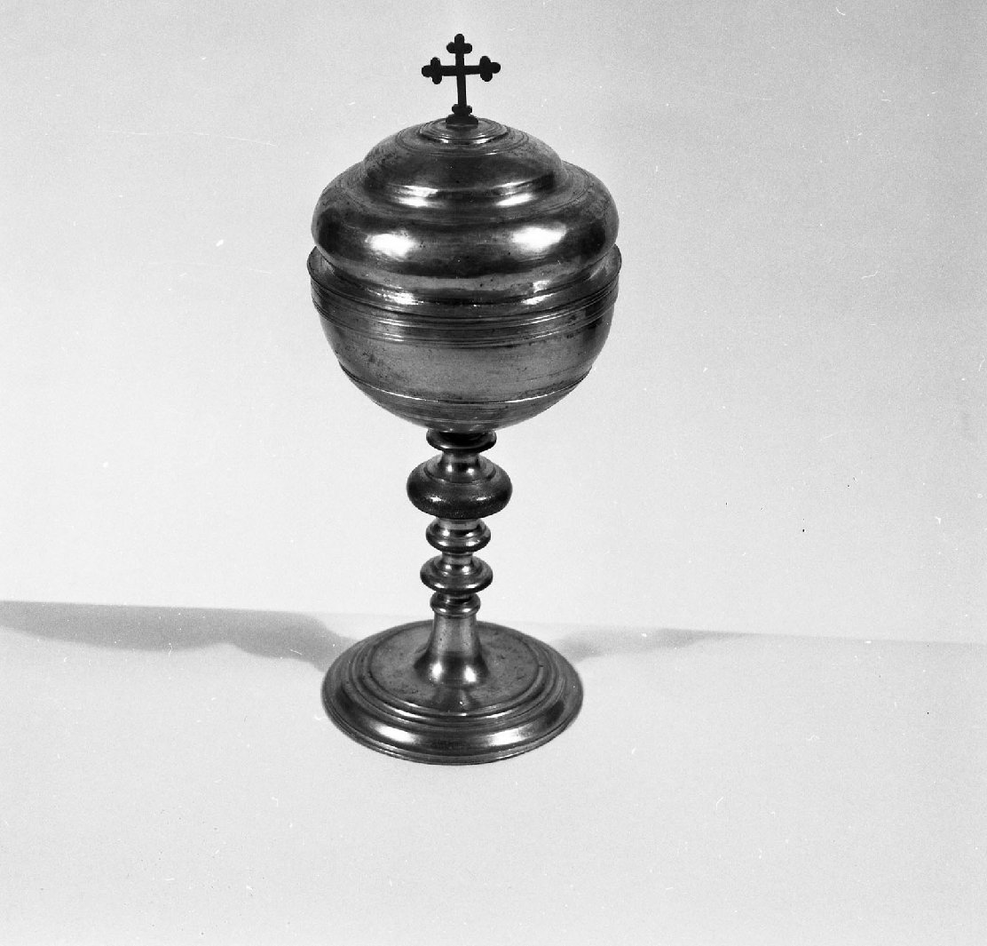 pisside - bottega toscana (prima metà sec. XIX)