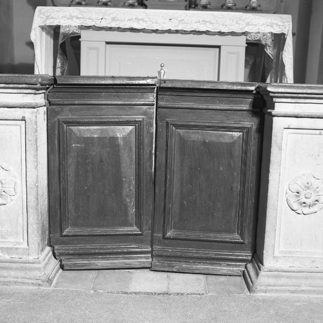 cancello di balaustrata, elemento d'insieme - bottega toscana (prima metà sec. XVI)