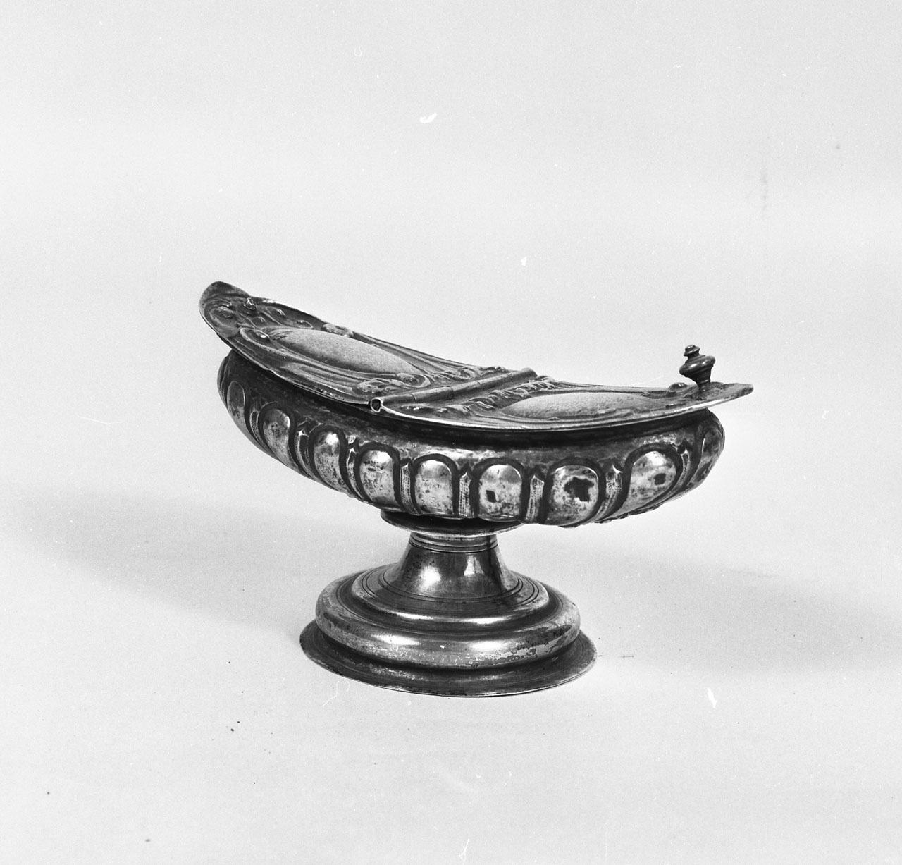 navicella portaincenso - bottega italiana (sec. XVIII)