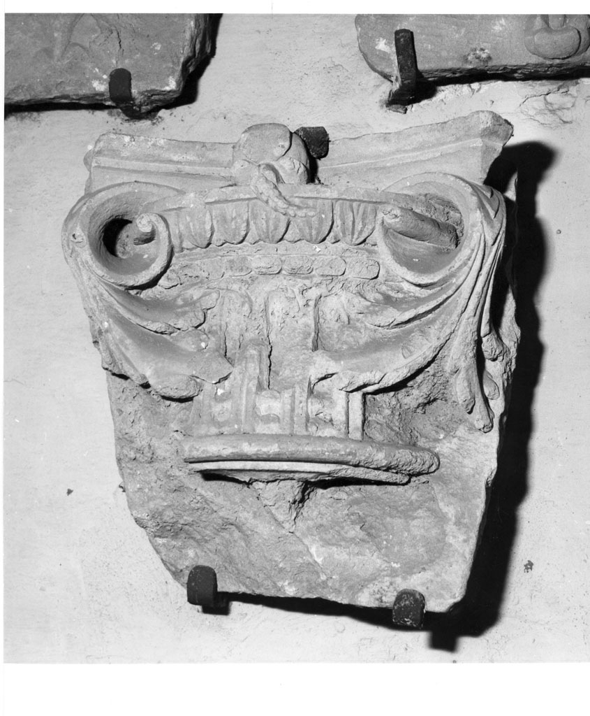 rilievo, frammento - manifattura fiorentina (prima metà sec. XVI)