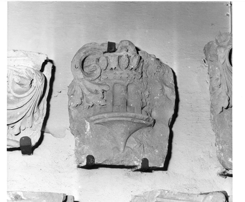 rilievo, frammento - manifattura fiorentina (prima metà sec. XVI)