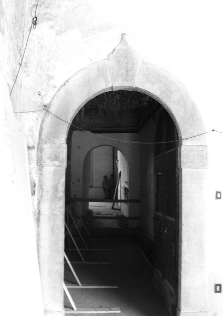 portale - bottega aretina (sec. XVII)