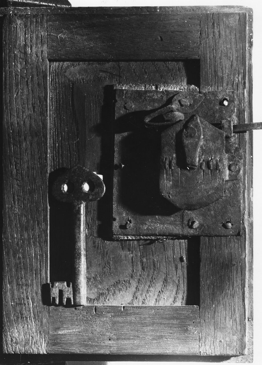 armadietto per oli santi - bottega aretina (sec. XIX)