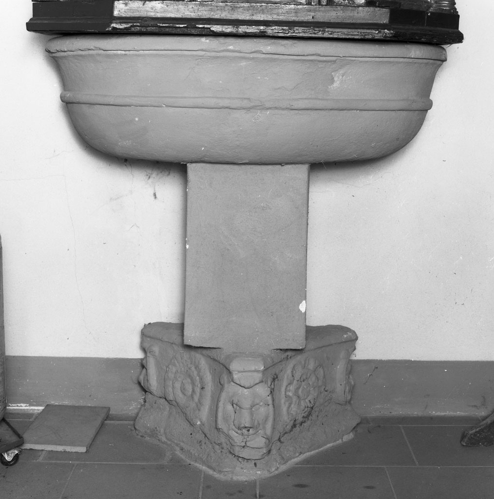 fonte battesimale - bottega aretina (sec. XVII)