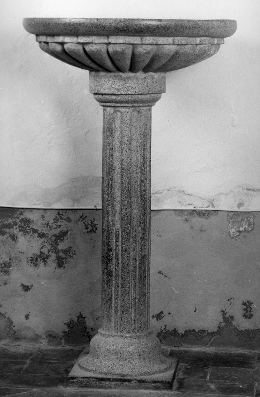 fonte battesimale - bottega aretina (fine sec. XIX)