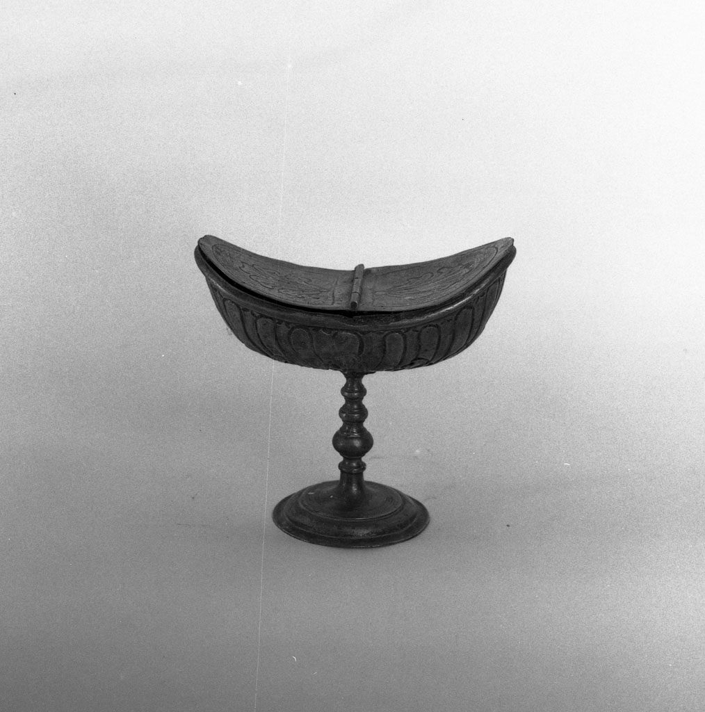navicella portaincenso - bottega toscana (sec. XVII)