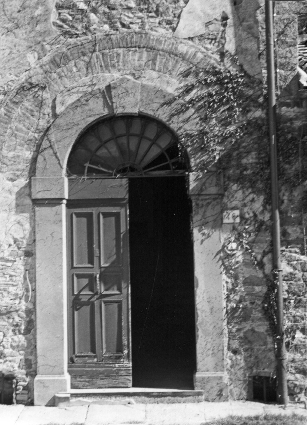 portale - bottega toscana (sec. XIX)