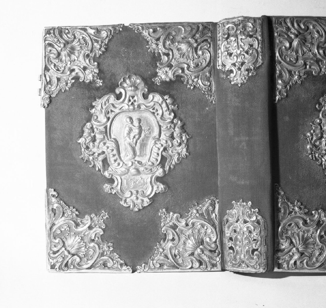 coperta di libro liturgico - bottega toscana (sec. XVIII)