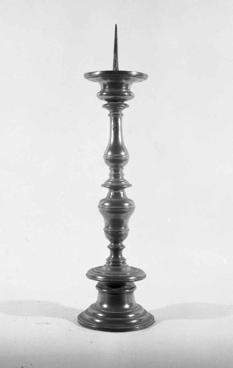 candeliere - bottega toscana (secc. XVII/ XVIII)