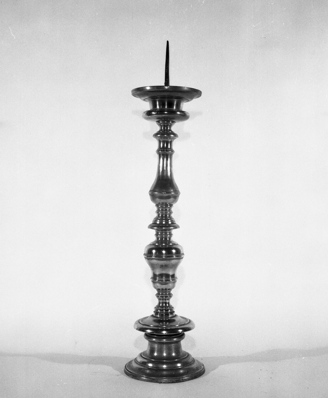 candeliere, coppia - bottega toscana (secc. XVII/ XVIII)