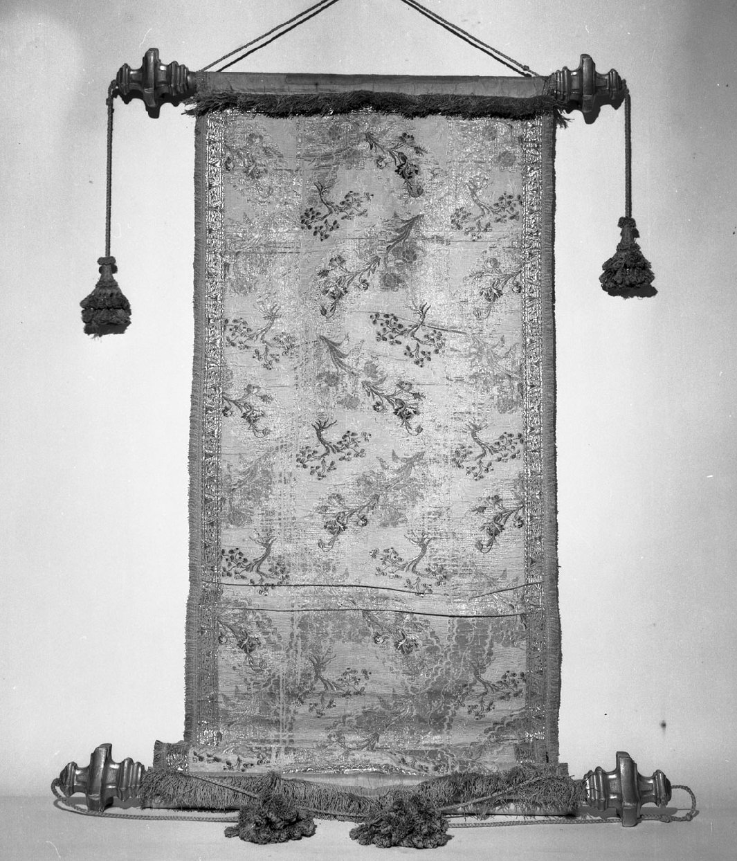 banda coprileggio - manifattura italiana (sec. XVIII)