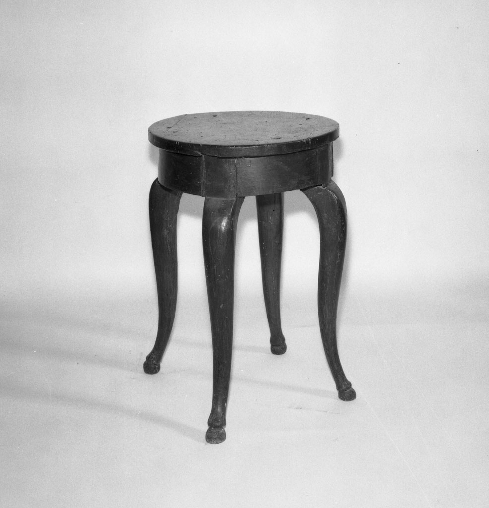 sgabello, serie - bottega toscana (sec. XVIII)
