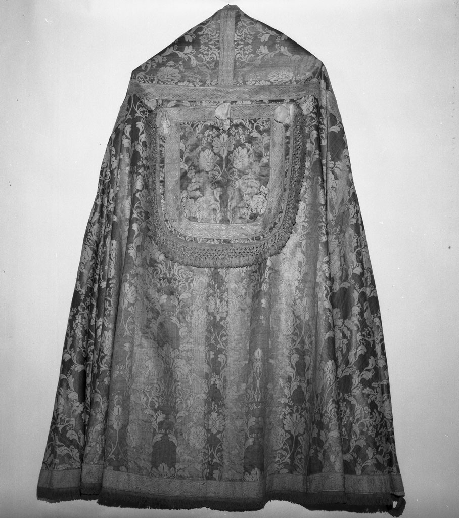 piviale - manifattura toscana (sec. XVIII)