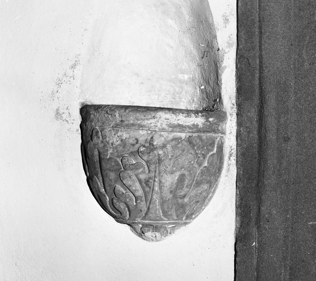 acquasantiera - bottega toscana (fine sec. XVI)