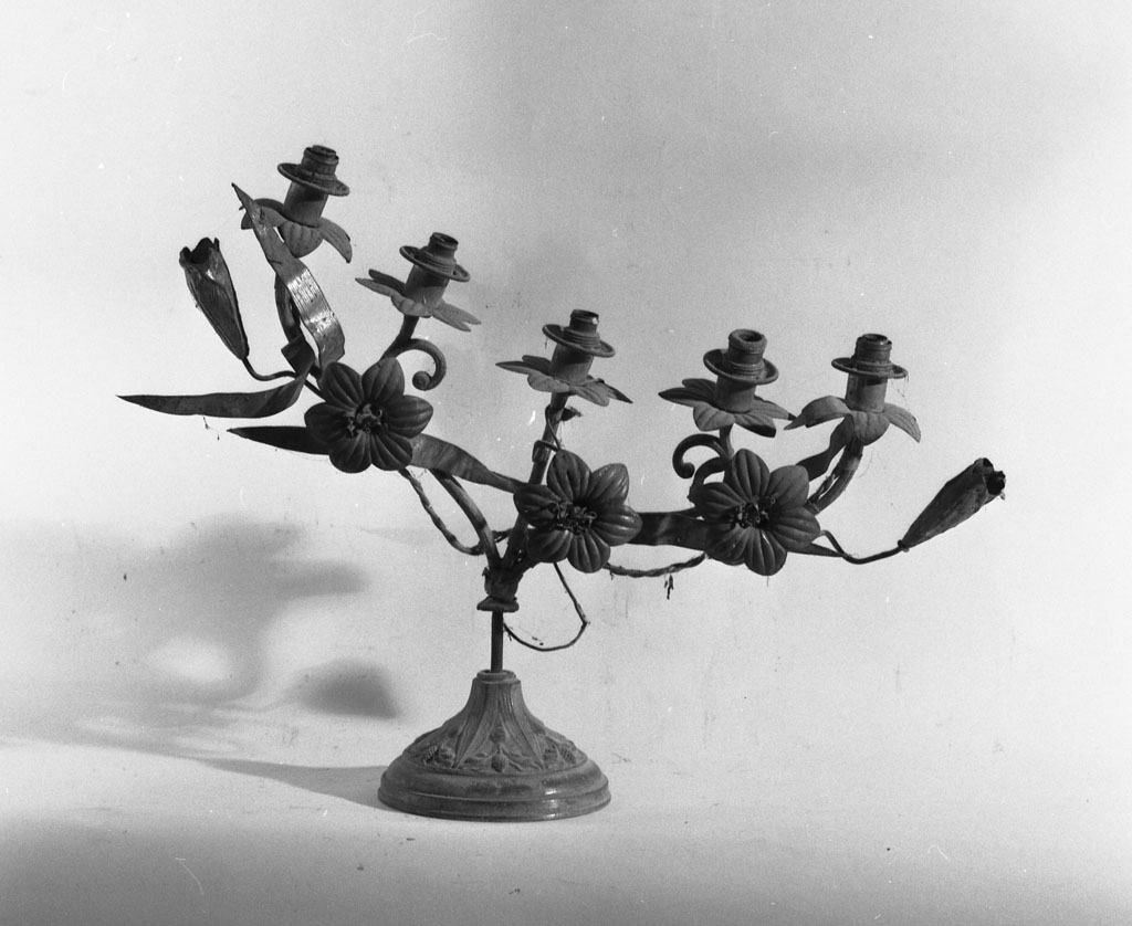 lampada - a bracci, coppia - bottega toscana (fine sec. XIX)