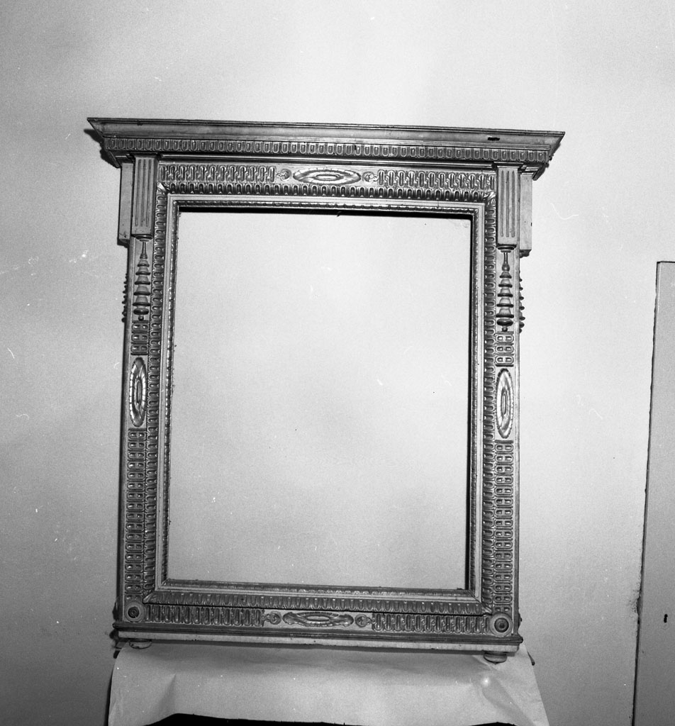 cornice - bottega toscana (metà sec. XVI)