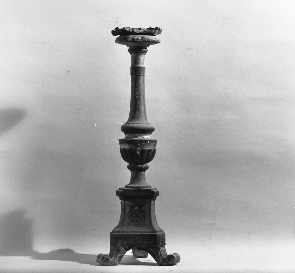 candeliere d'altare, serie - bottega toscana (inizio sec. XIX)