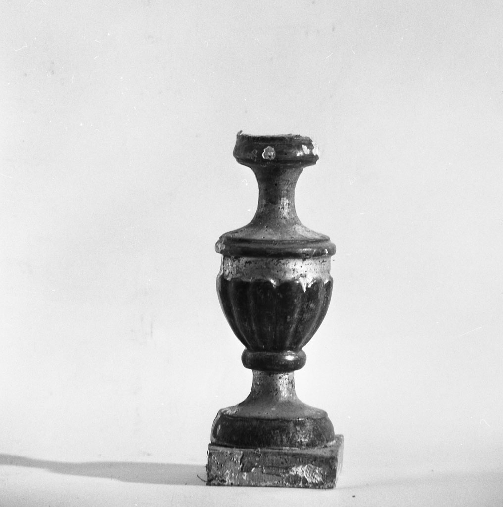 candeliere d'altare - bottega toscana (inizio sec. XIX)