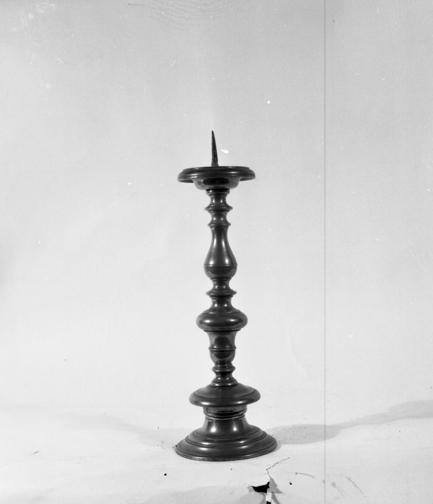 candeliere, serie - manifattura toscana (sec. XVIII)