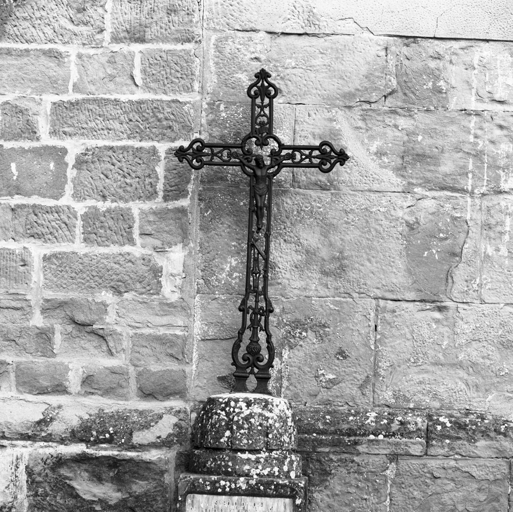 croce - bottega toscana (secondo quarto sec. XX)