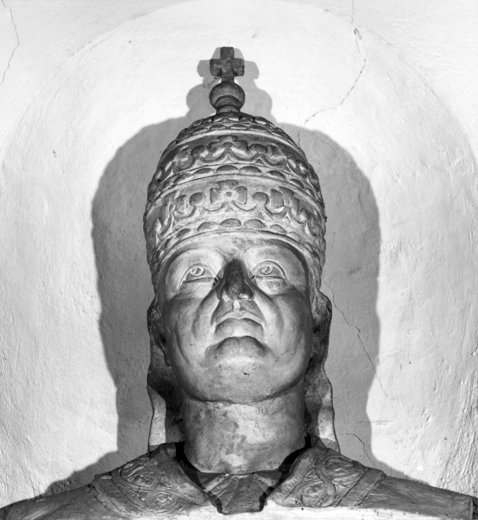 Papa Leone X (busto) - bottega aretina (prima metà sec. XX)