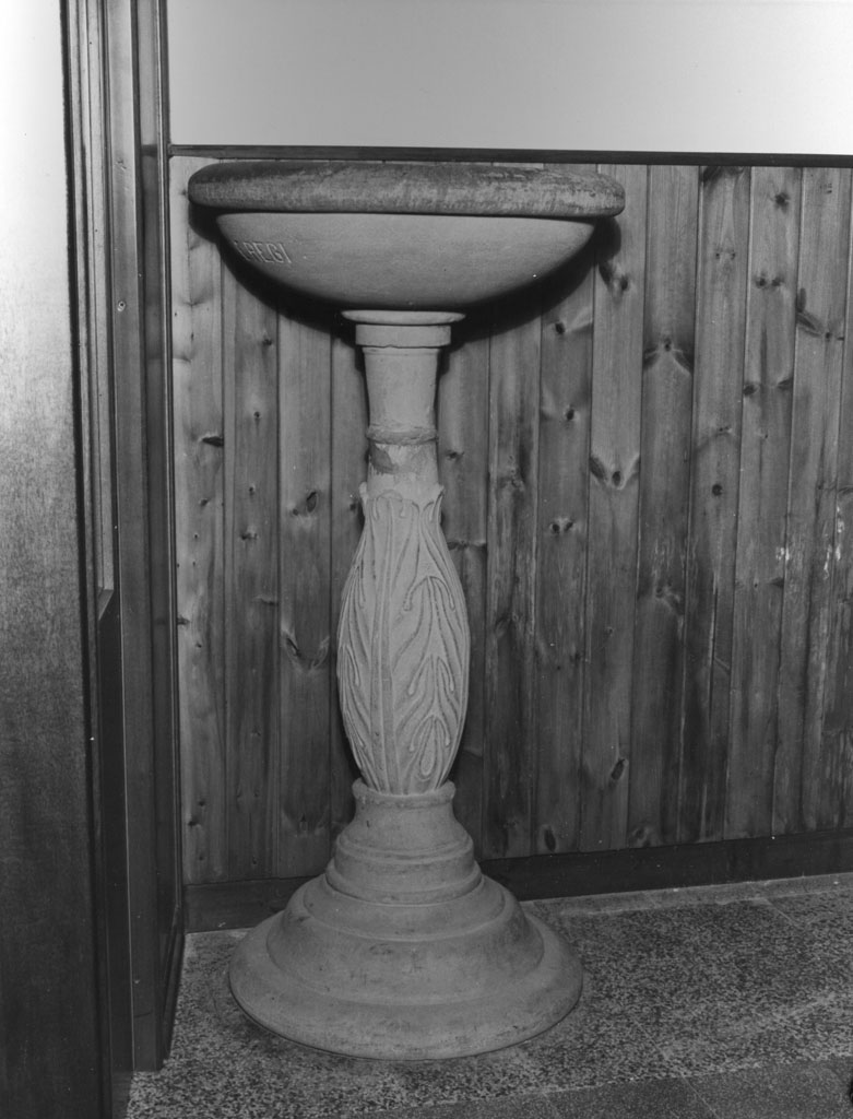 acquasantiera - a fusto - bottega italiana (sec. XIX)