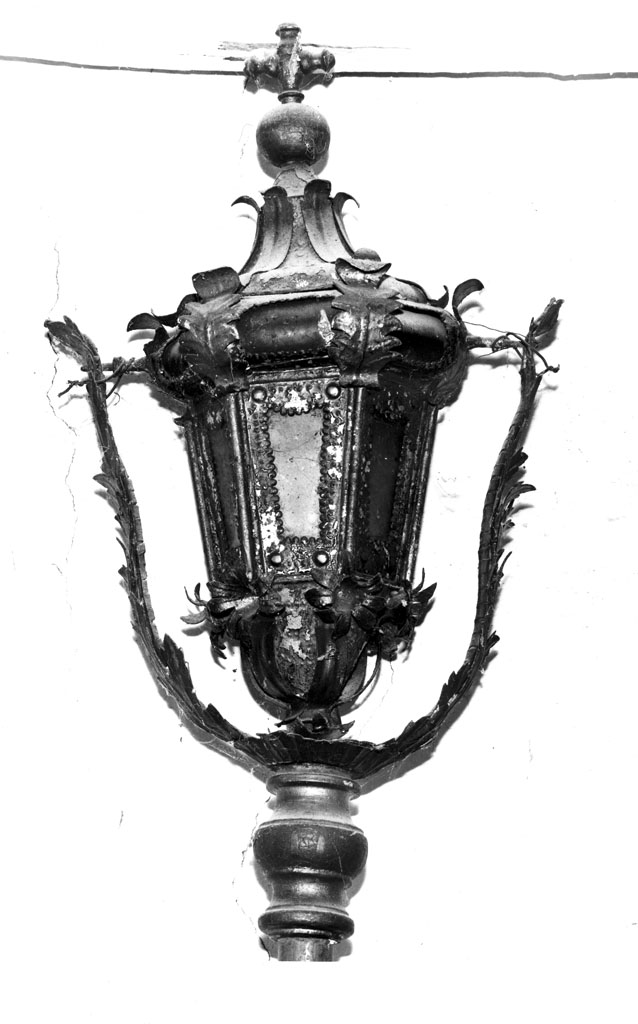 lanterna processionale, serie - manifattura aretina (sec. XIX)