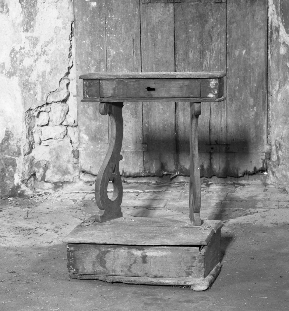 inginocchiatoio - manifattura Italia centrale (sec. XIX)