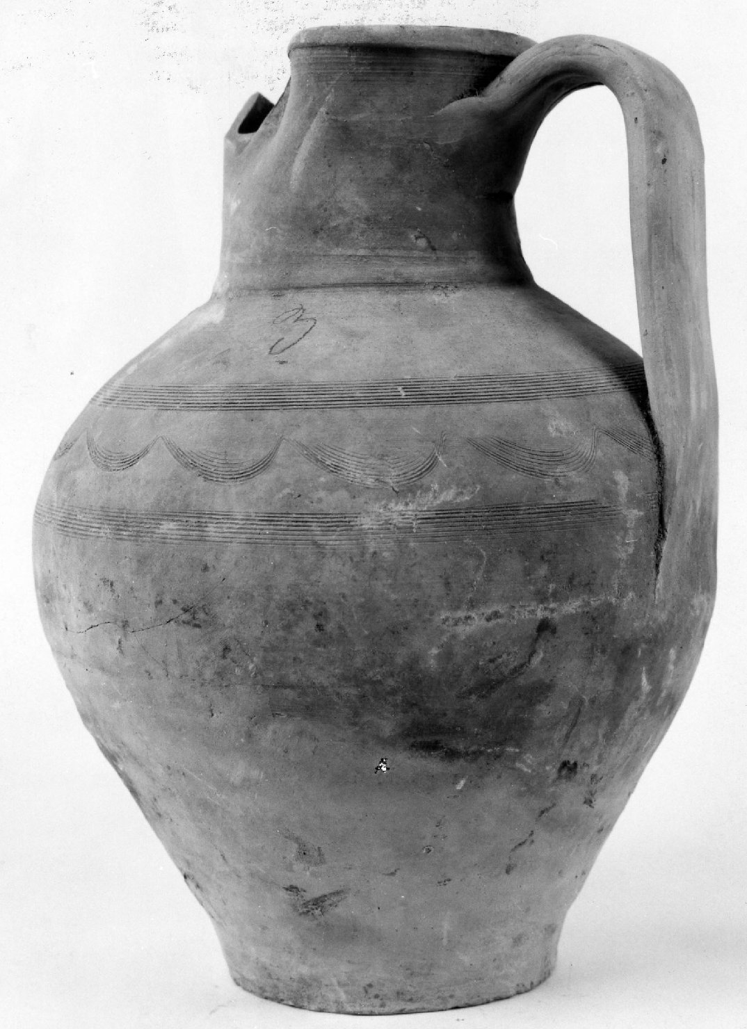 brocca, opera isolata - bottega aretina (sec. XV)