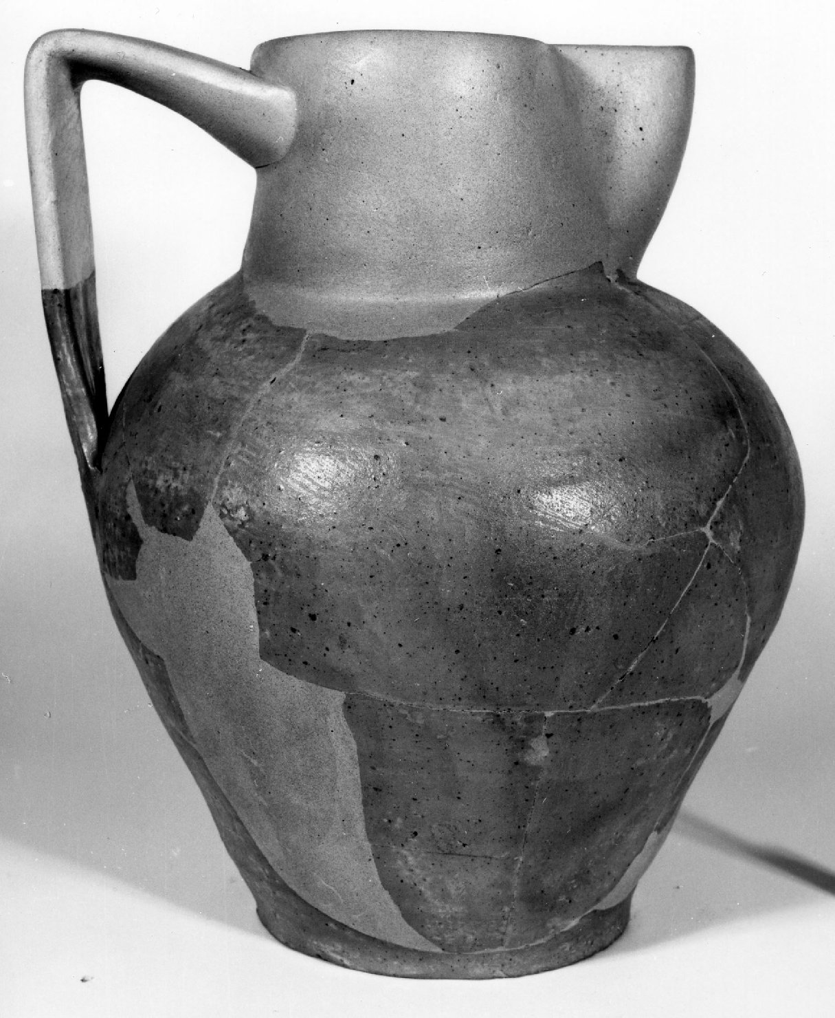 brocca, opera isolata - bottega aretina (sec. XV)