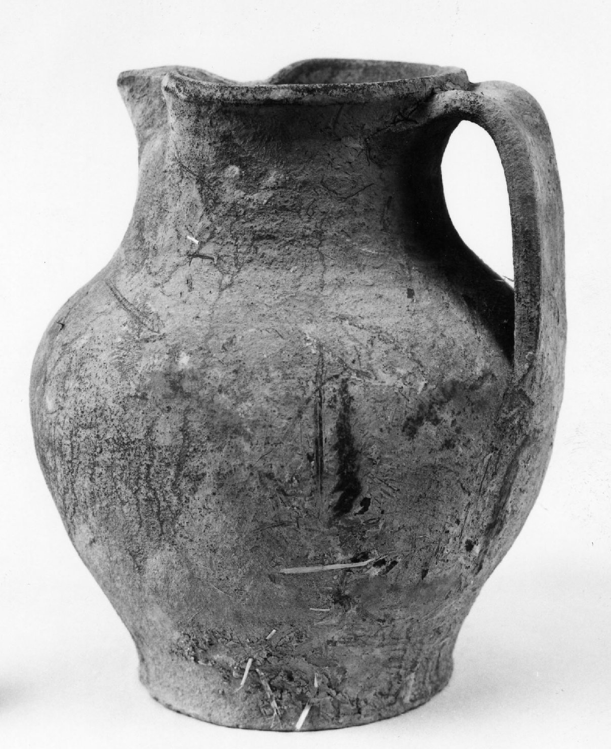 brocca, opera isolata - bottega aretina (secc. XIV/ XV)