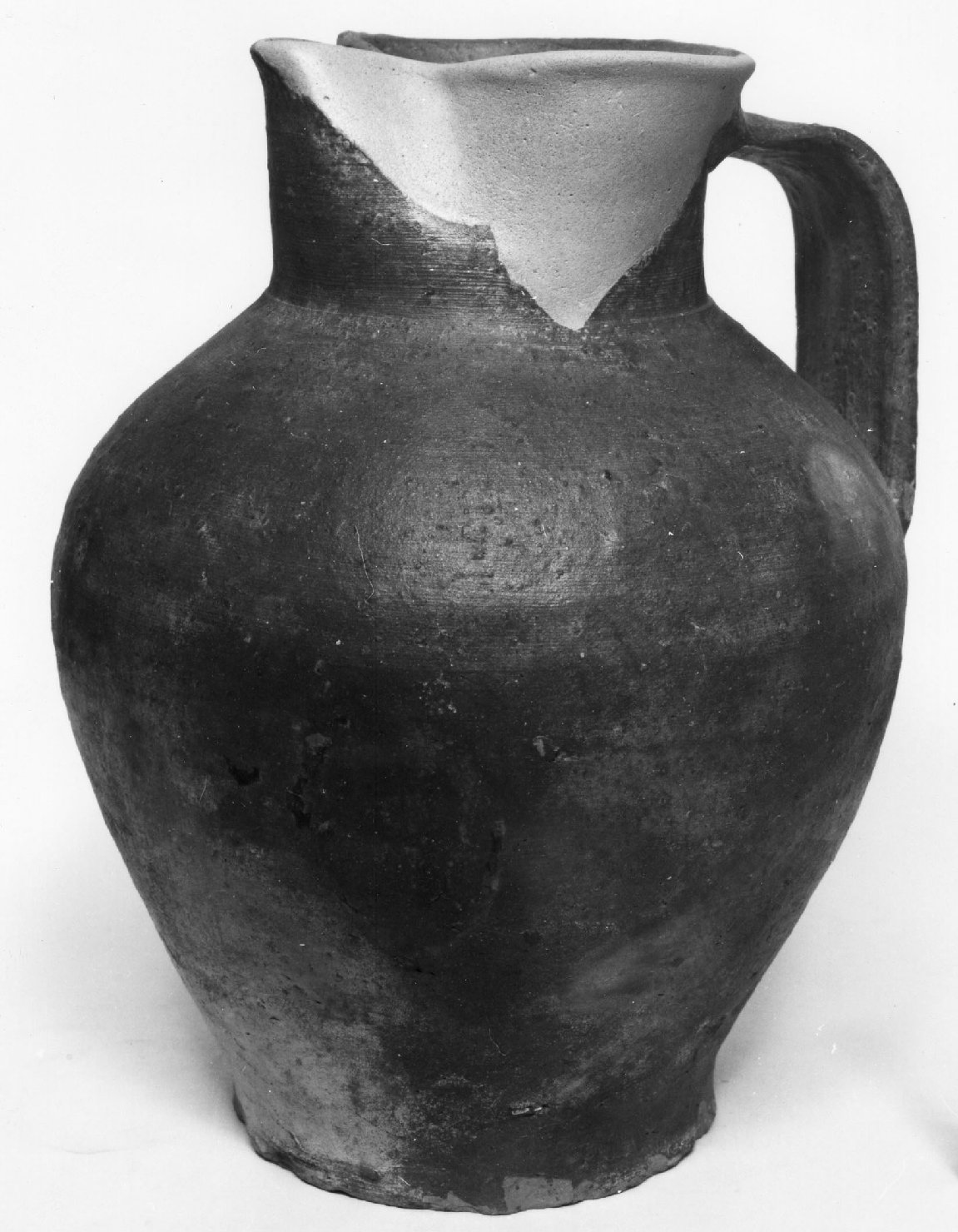 brocca, opera isolata - bottega aretina (sec. XV)