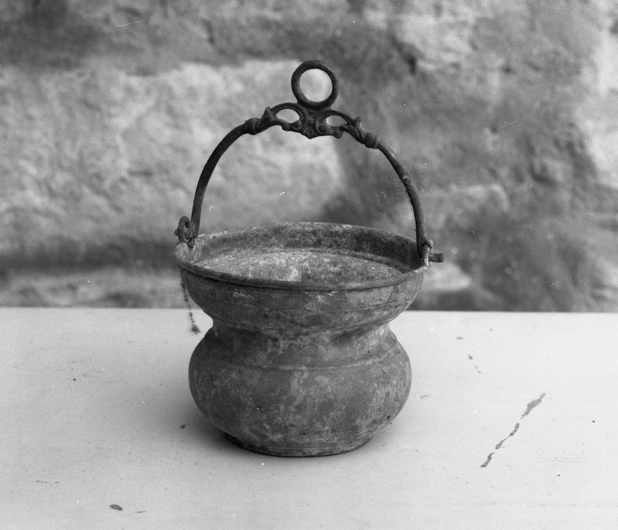 secchiello per l'acqua benedetta - bottega toscana (fine sec. XVIII)