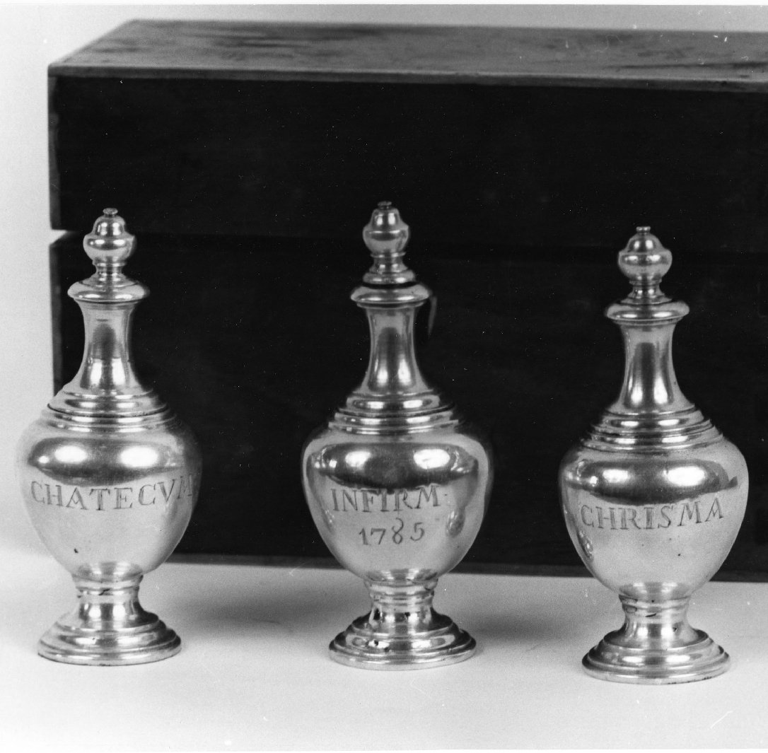 vasetti per oli santi, insieme - bottega toscana (sec. XVIII)