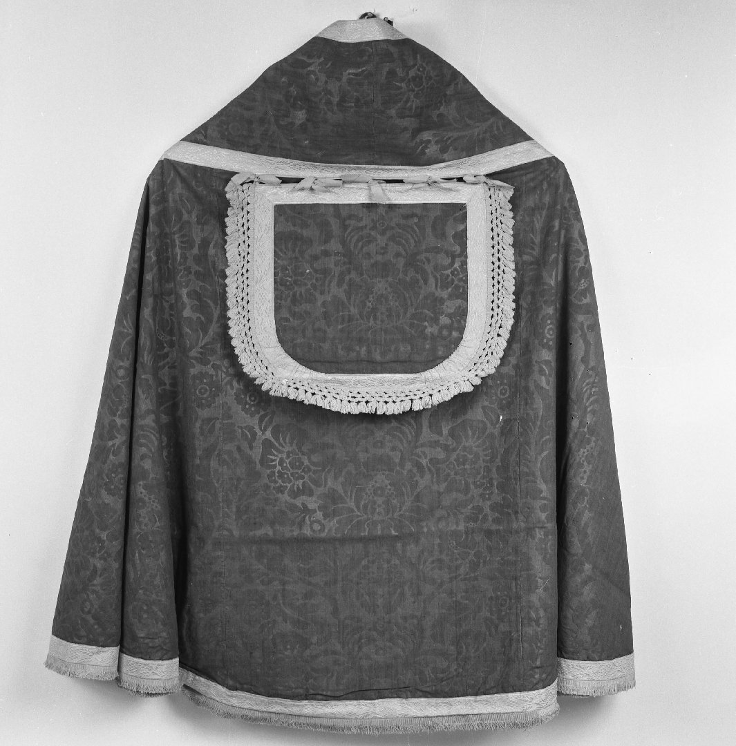 piviale - manifattura fiorentina (sec. XVIII)