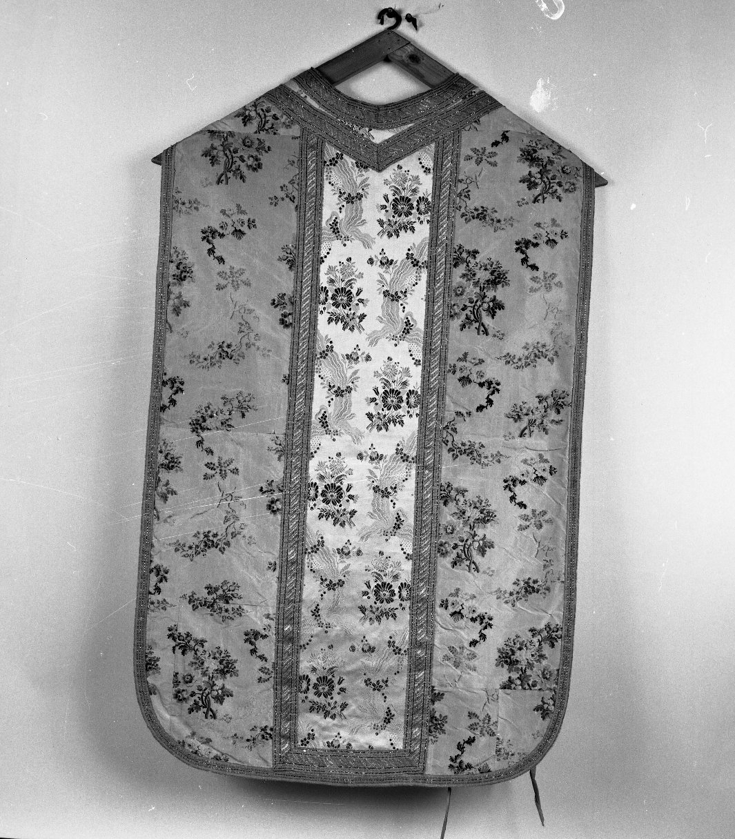 parato, insieme - manifattura italiana (terzo quarto sec. XVIII, sec. XIX)