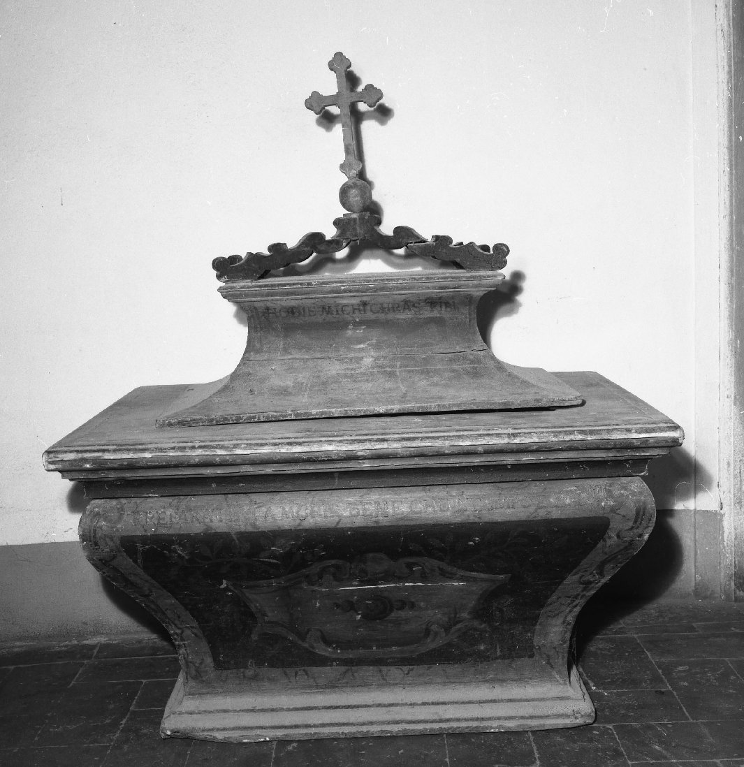 urna - bottega toscana (fine sec. XVIII)