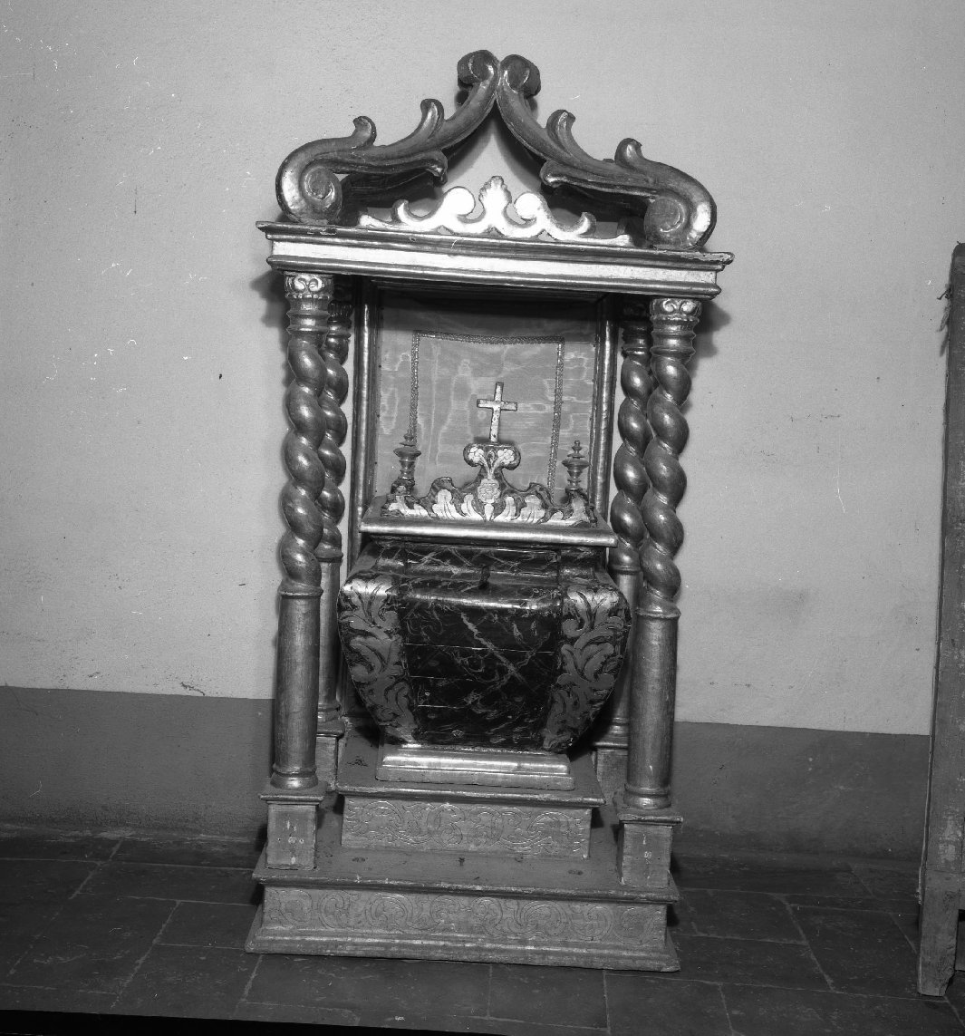 tronetto per esposizione eucaristica - a edicola - bottega toscana (inizio sec. XIX)