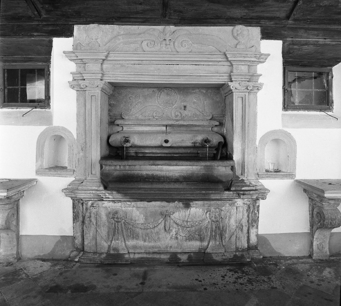 lavabo - bottega casentinese (prima metà sec. XVII)