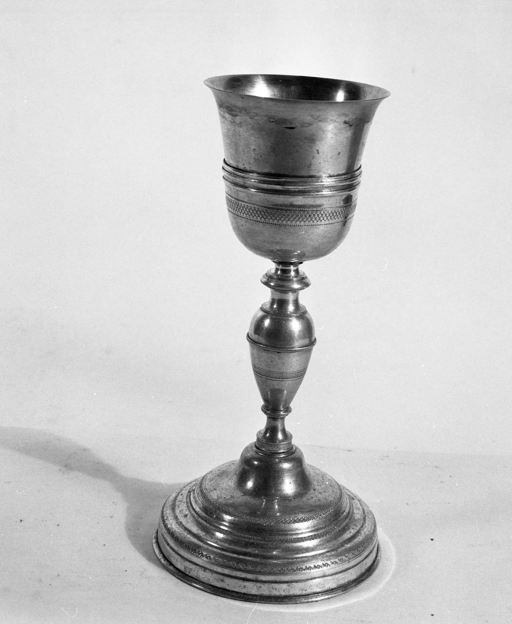 calice - bottega toscana (inizio sec. XX)