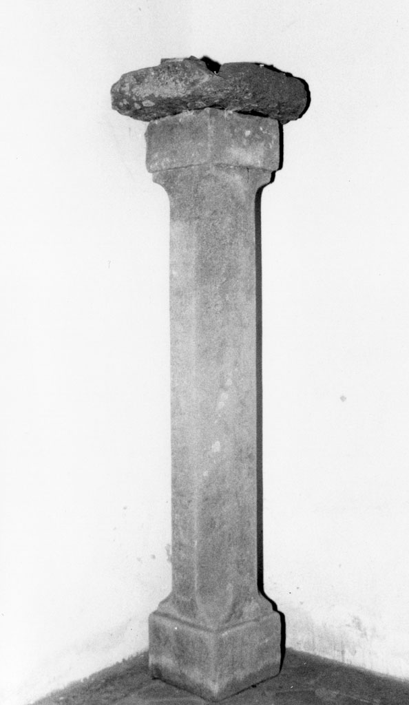 pilastrino - bottega toscana (sec. XVI)