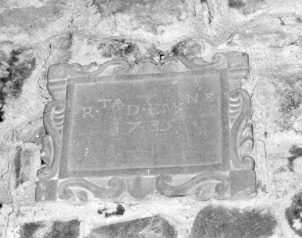 lapide, opera isolata - bottega aretina (sec. XVIII)