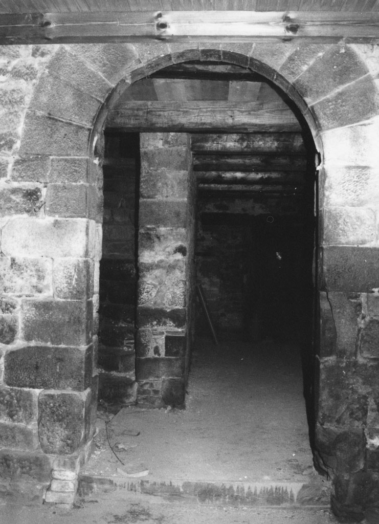 arco, opera isolata - bottega toscana (secc. XV/ XVI)